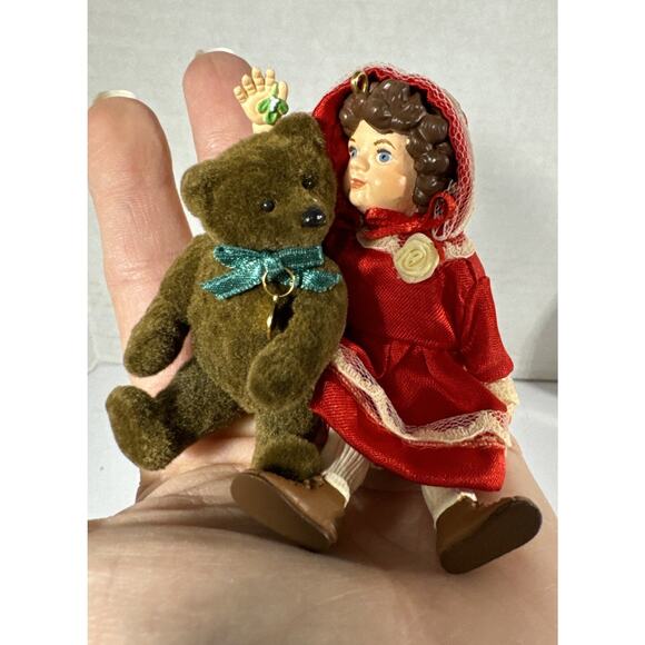 Hallmark Special Edition Keepsake Ornament Julianne And Teddy - Picture 4 of 12